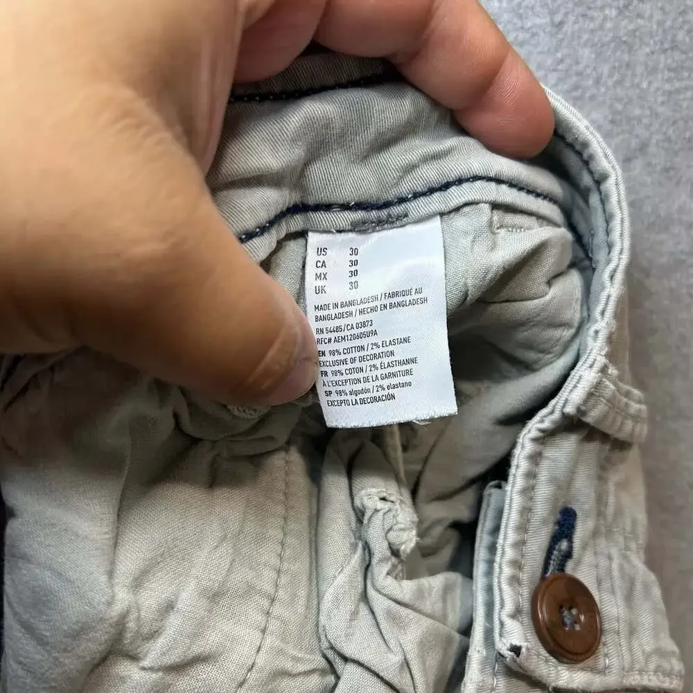American Eagle Outfitters Light Gray Active Flex Shorts, Size 30